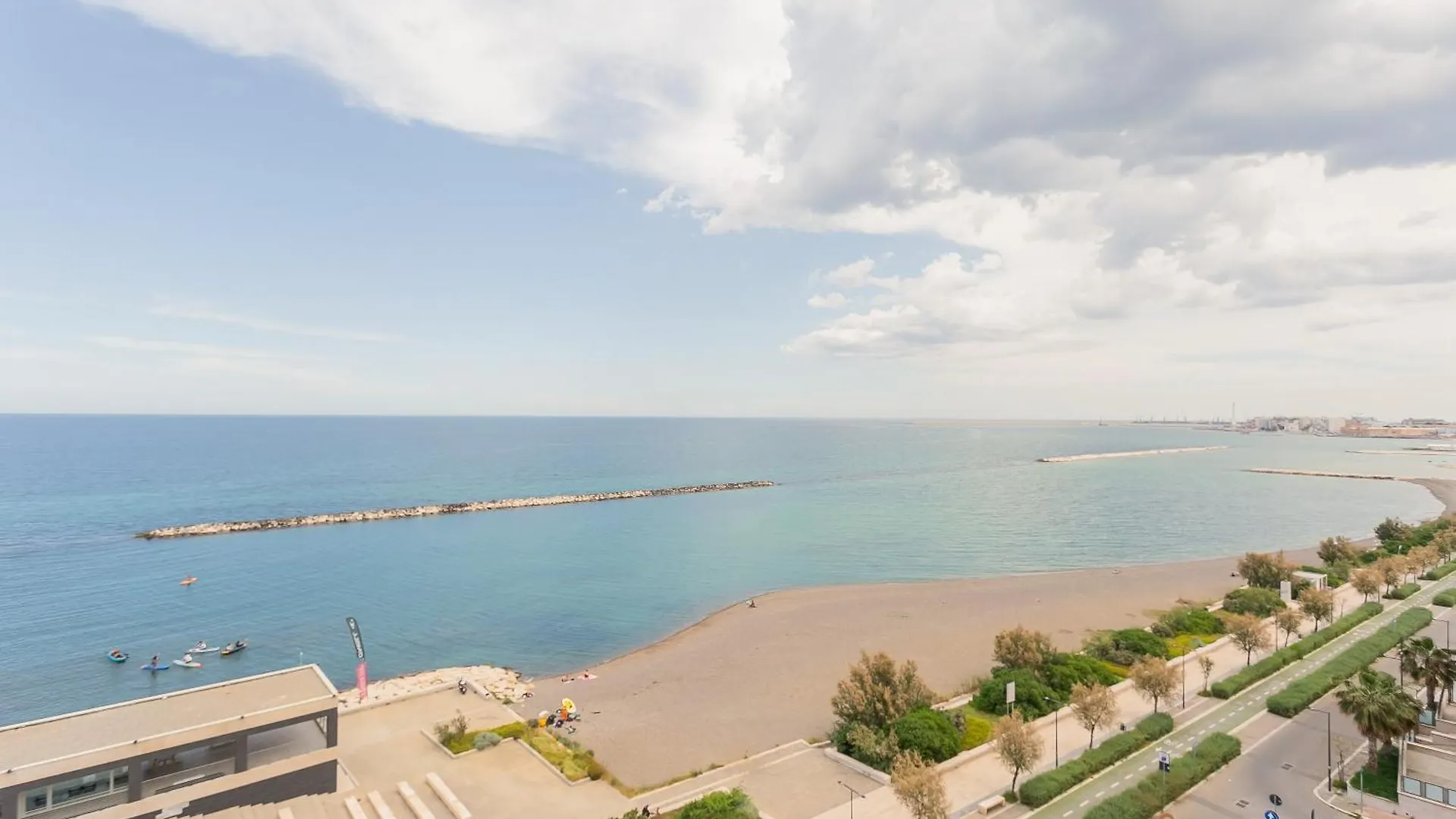 Fronte Mare By Apulia Accommodation バーリ