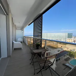 The #3 Howme Appartement