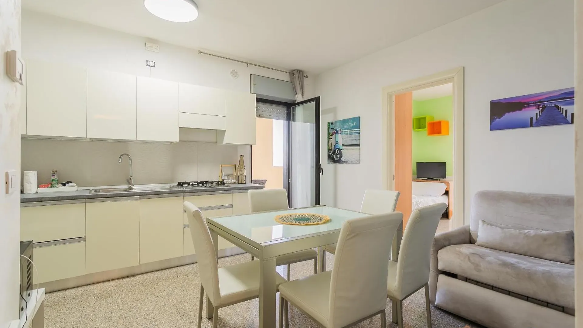 Fronte Mare By Apulia Accommodation Bari Apartament